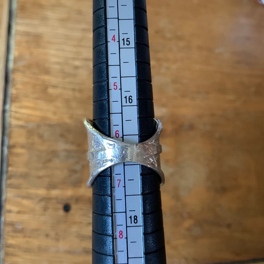 Sterling Ring - Picture 4 of 4